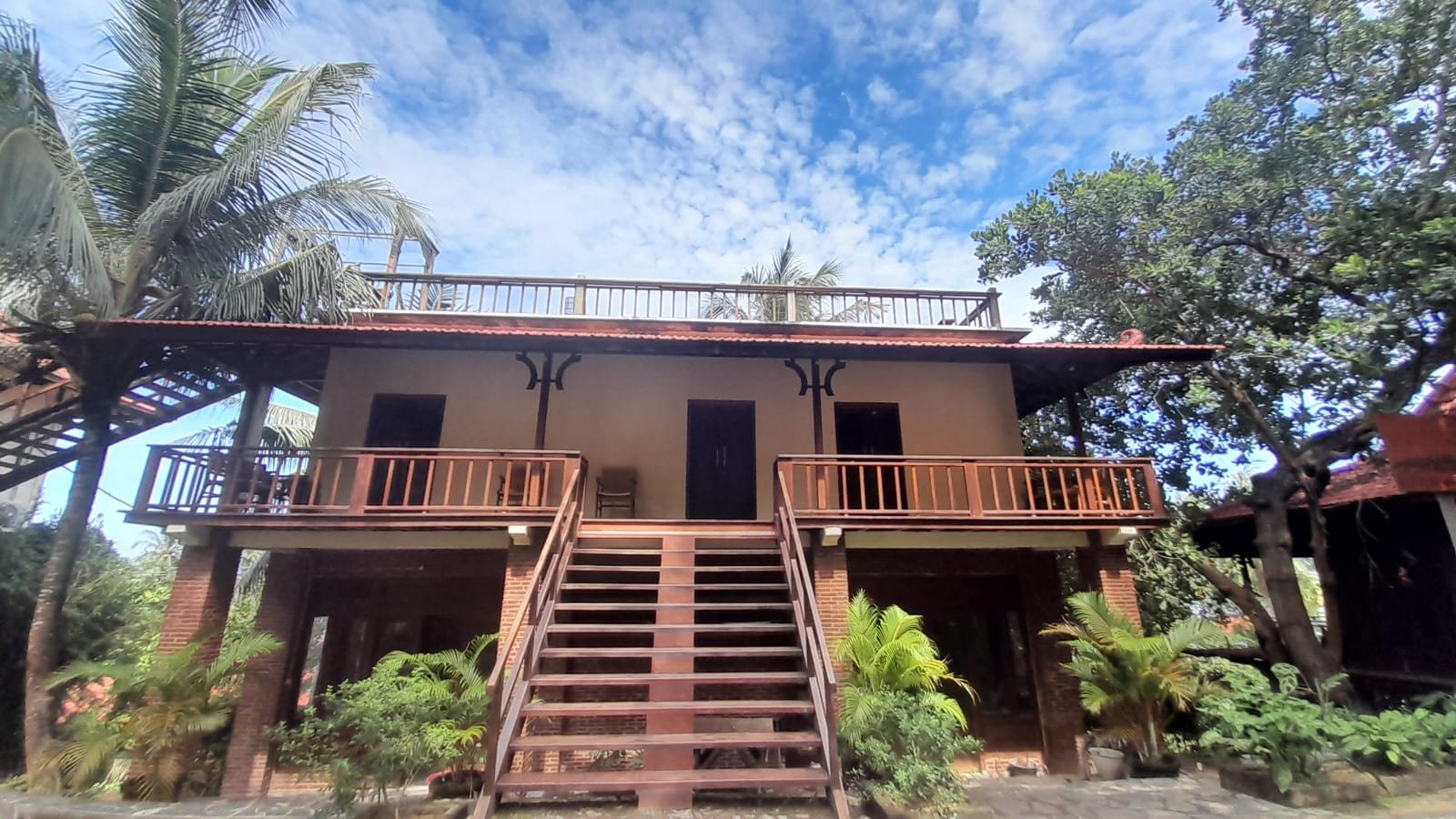 Big K Hostel & Lodge