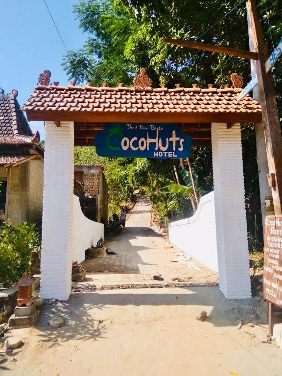 Cocohuts Resort